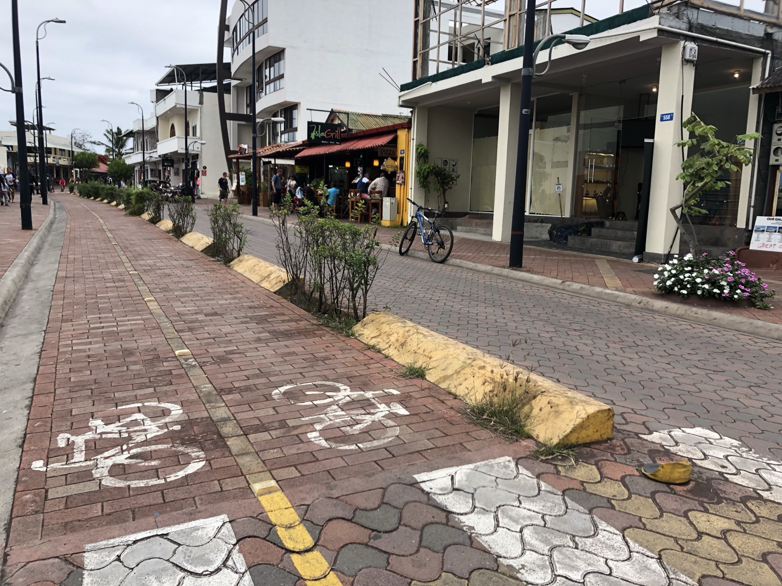 Protected bike facilities in Galapagos